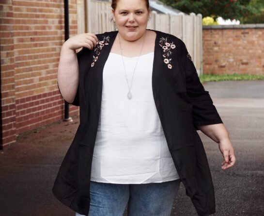 Finding Your Plus Size Tribe With Yours Clothing