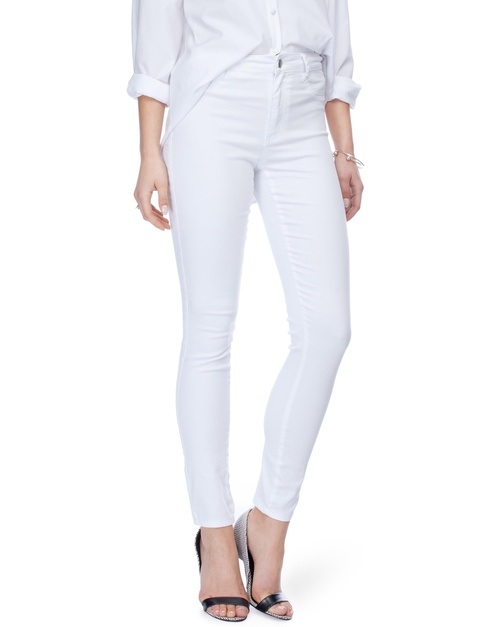 White skinny jeans