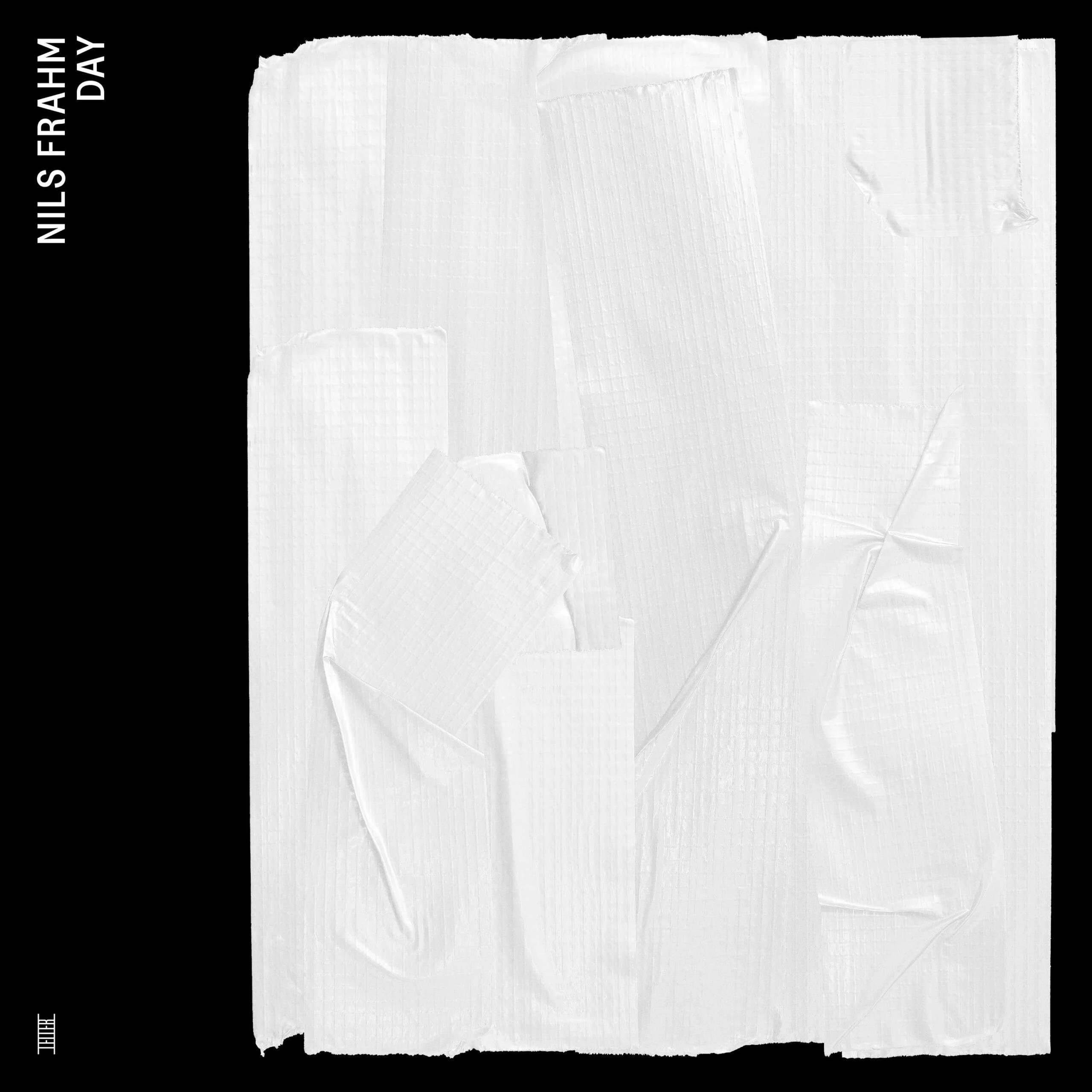 Nils Frahm hat mit Day ein weiteres Album veröffentlicht, dass ausschließlich Solo Piano enthält und in seiner Wohnung aufgenommen wurde. Ist das noch immer gut?
