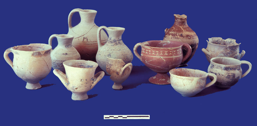 Canaanite culture: painted ware.