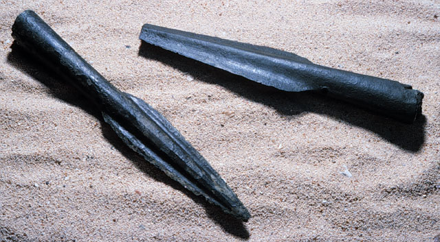 Canaanite culture: bronze spear points.
