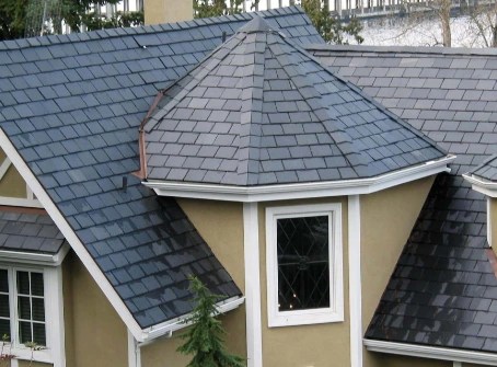 Residential roofing installation in progress on a Roseville, CA home