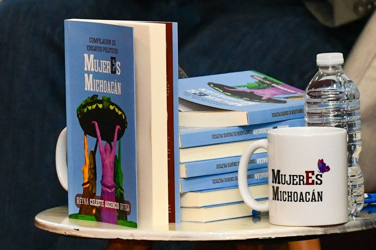 Presentan 'Mujeres Michoacán': Libro Recopila Lucha Femenina contra Inequidad y Violencia en la Política