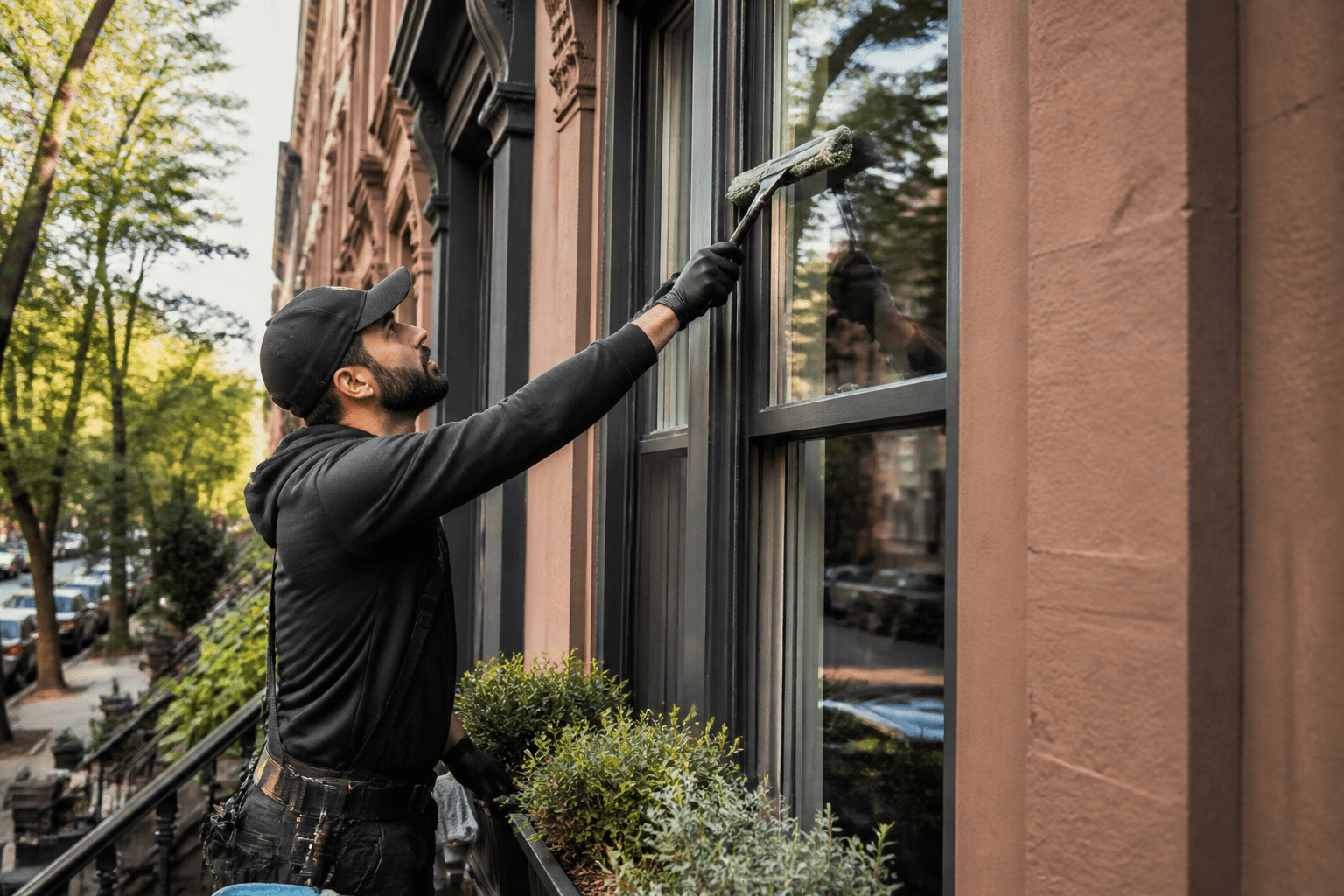 How to combine nyc window cleaning with gutter care for Brooklyn NY homes