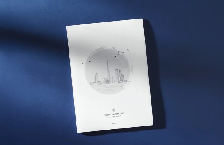 01 Brochure & Flyer