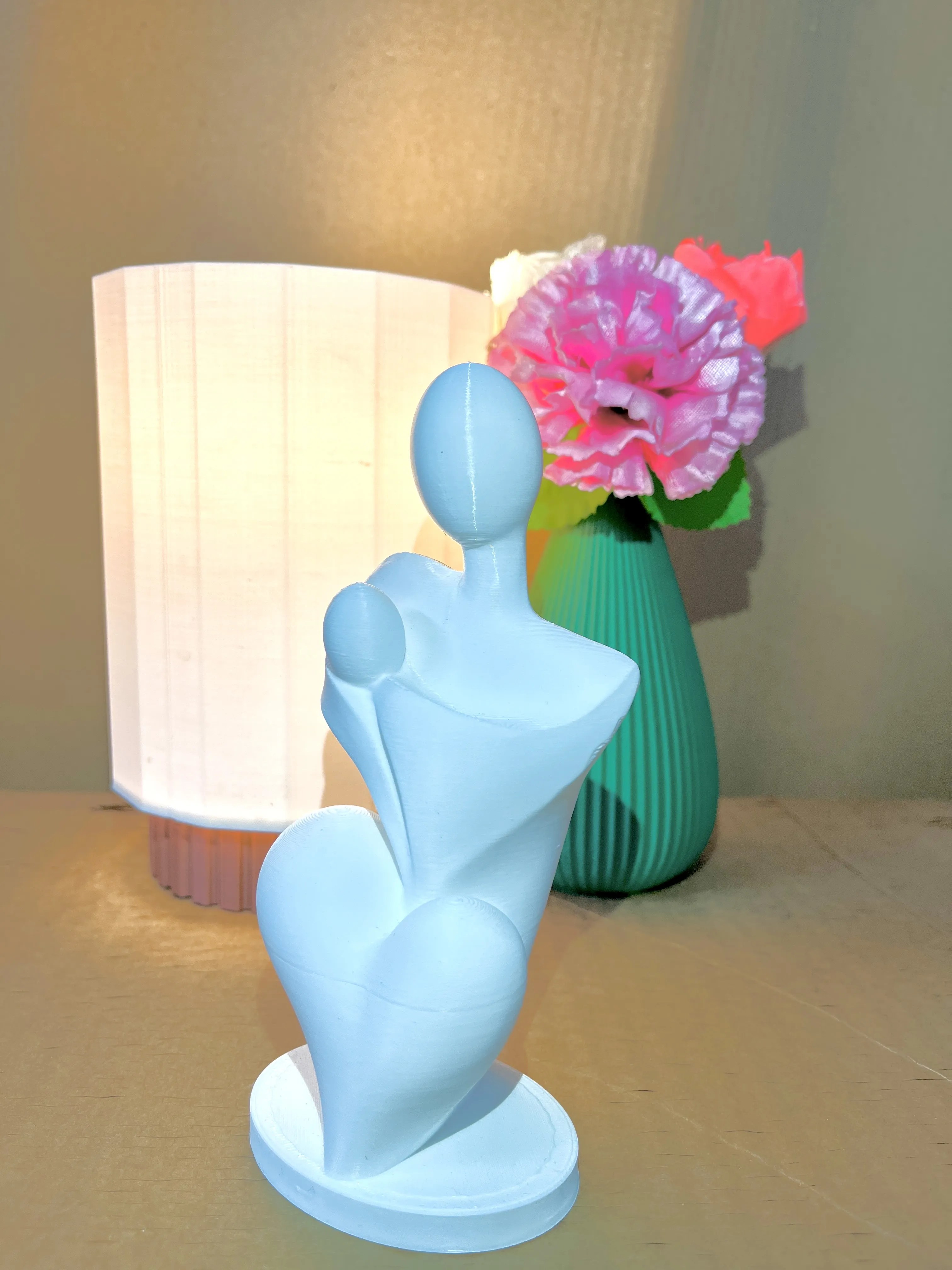 Mother & child sculpture