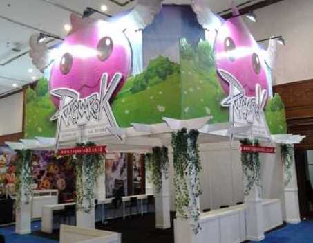 Booth Lyto