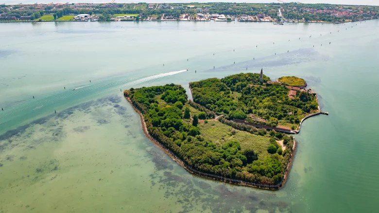 Poveglia: Ukleti otok u venecijanskoj laguni