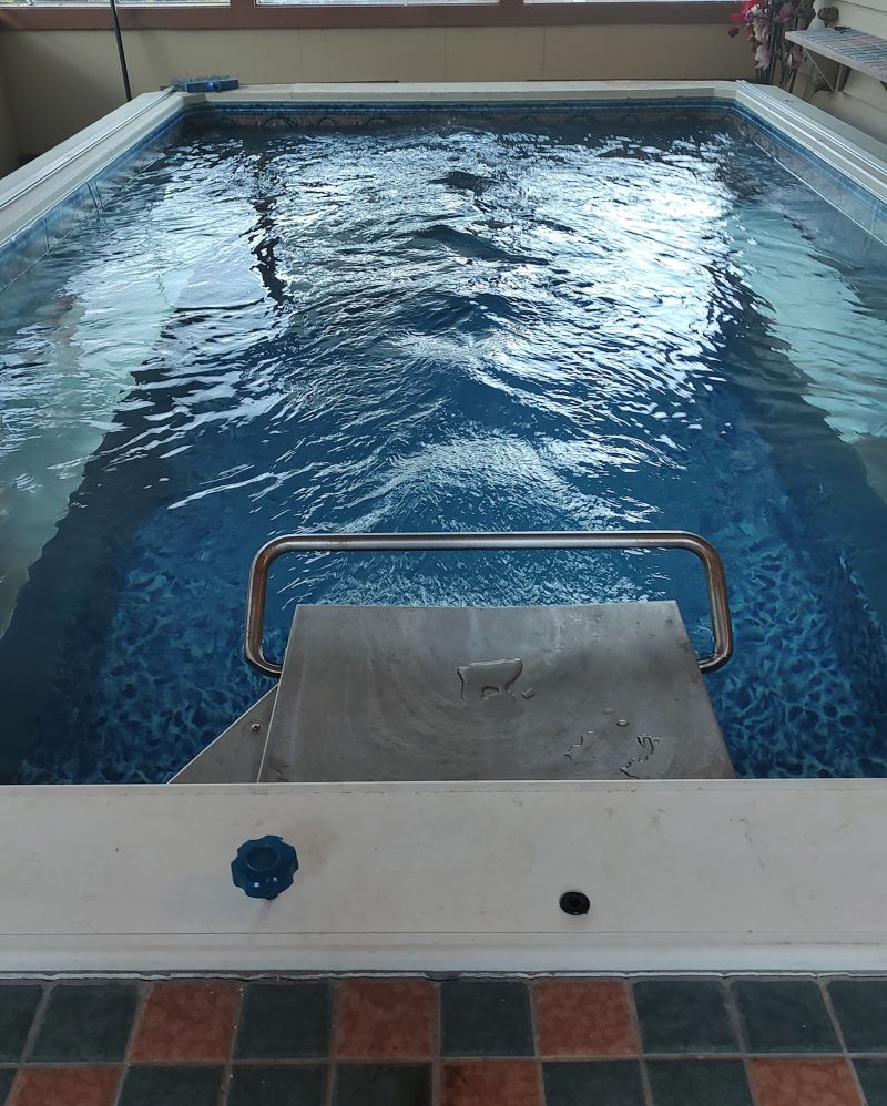 Pristine Pool Spa Home - Minimal Design Collection - Desktop Quality