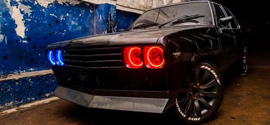 Whether you own a sedan or a hatchback, there are custom spoilers available for every kind of car model. A Guide To Making Your Old Car Look Like New Again Pro Auto Expert