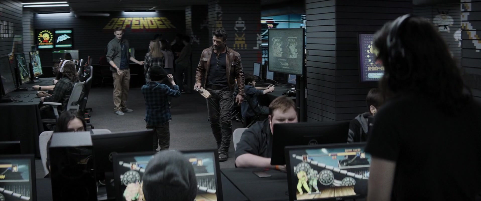 photo Boss Level Movie 2020 dell monitors in boss level 2020