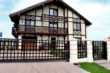 Дома в английском строгом стиле