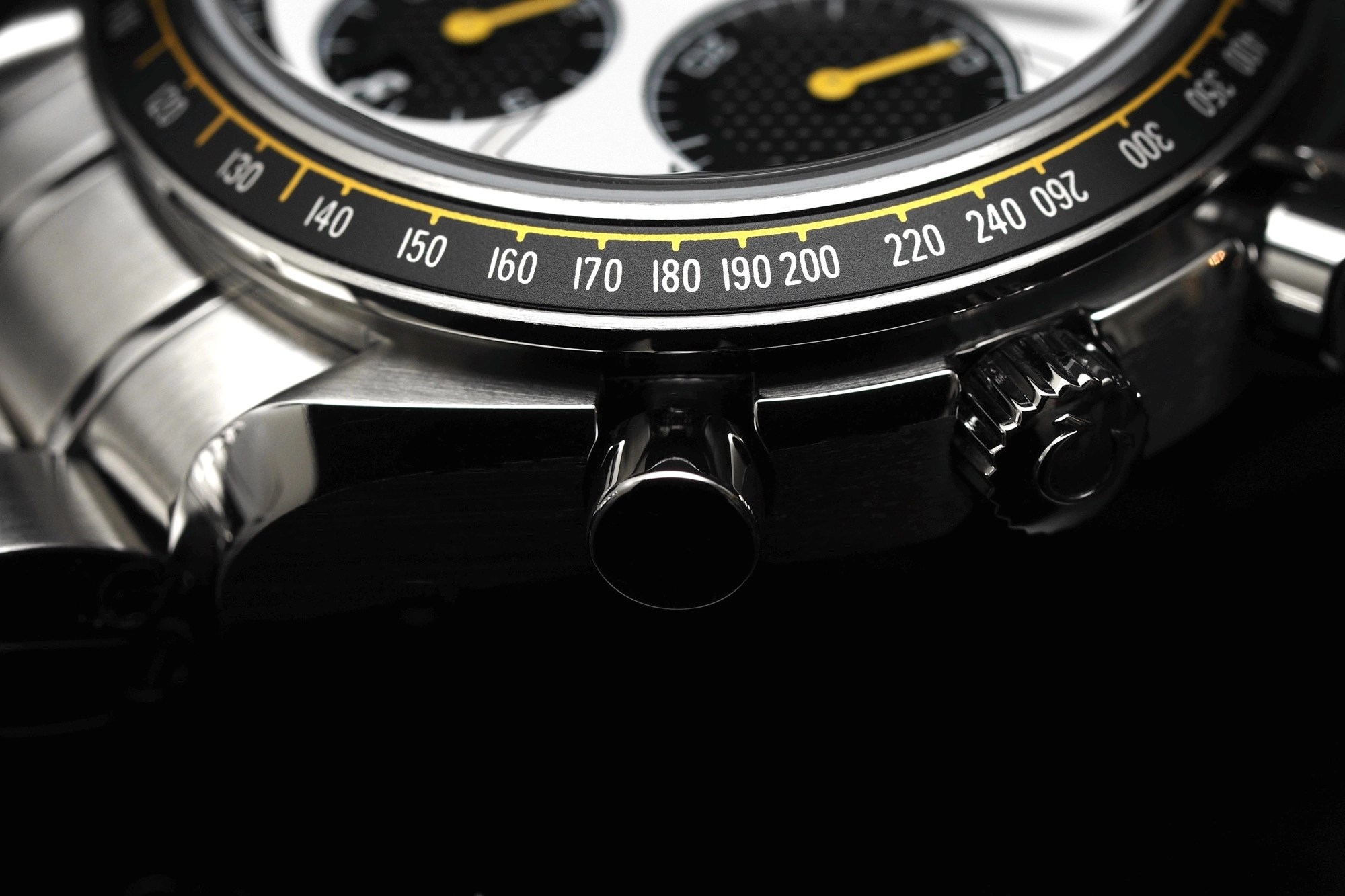 REVIEW: Omega Speedmaster Racing with 