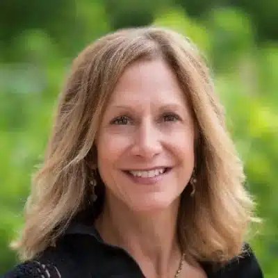 Portrait of Denise Fullowan.