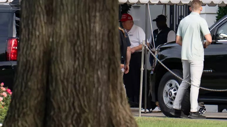 É #Fake: Trump vivo e bem após boato viral de morte; buscas disparam 1 000%