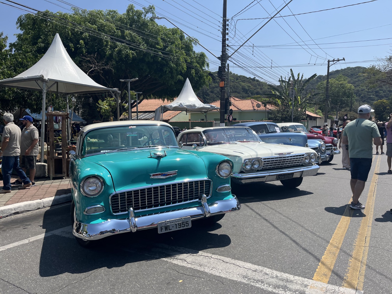 Guararema 126 anos: fim de semana tem feira gastronômica, cinema ao ar livre, encontros de bandas e carros antigos