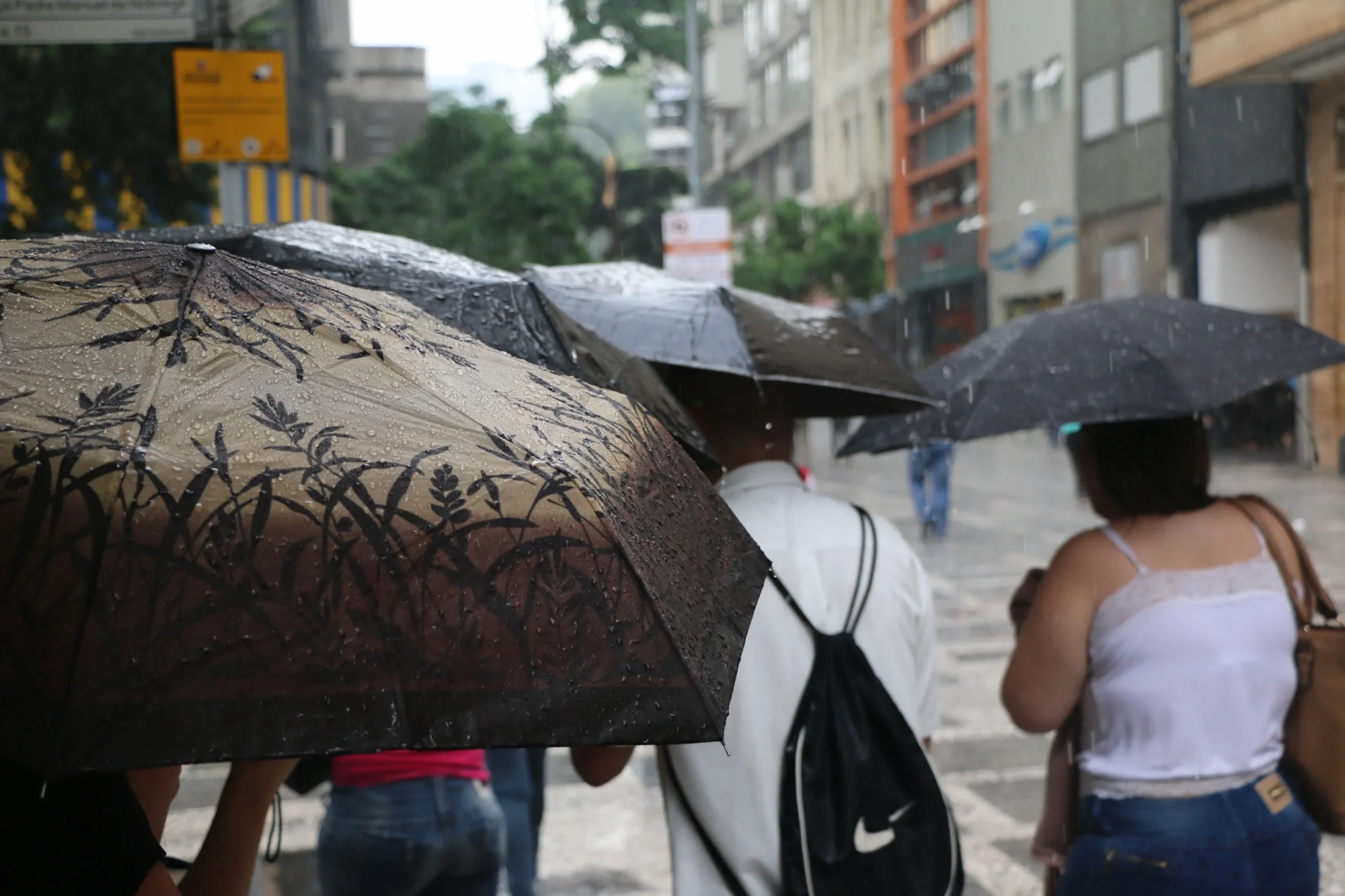 Defesa Civil alerta para chuva forte no Alto Tietê entre quarta e quinta-feira