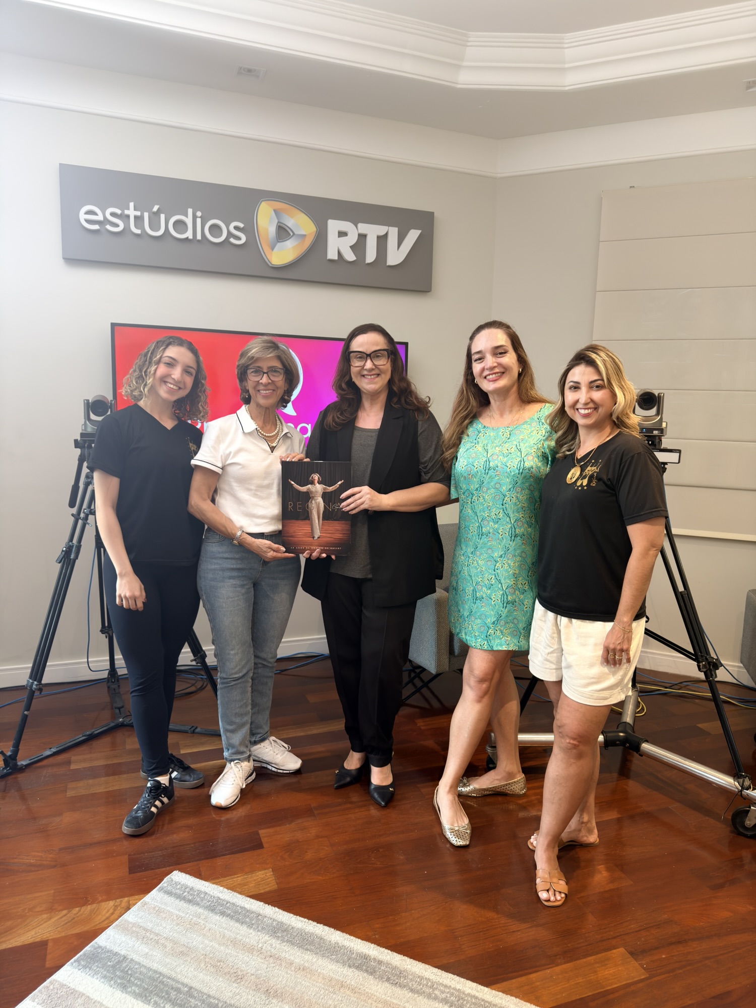 Programa da Marilei destaca a trajetória de Regina Cunha e seus 50 anos de ensino de ballet