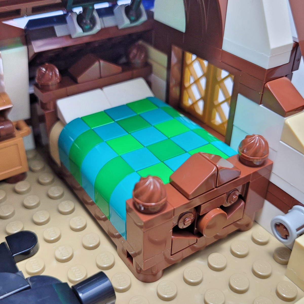 Czyż nie wygląda świetnie? Od razu zachęca do położenia się ;)