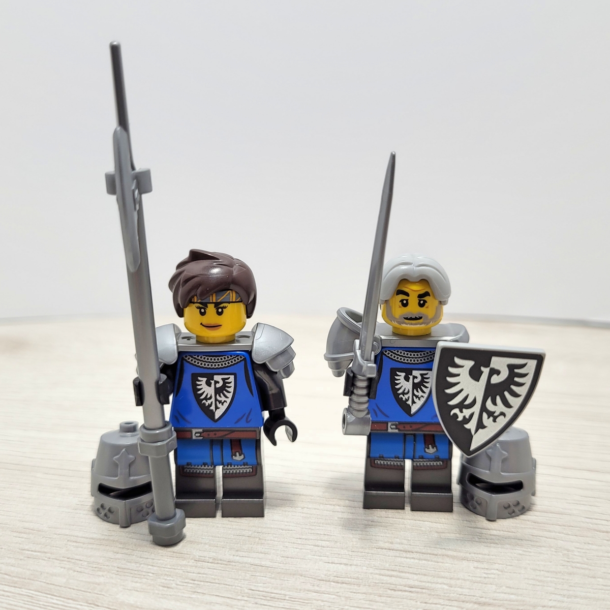 Pan i pani rycerz. I właśnie ta pani spędza niektórym purystą sen z powiek ;)