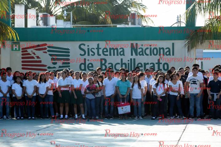 Inicia oficialmente el ciclo escolar en el Colegio de Bachilleres ...