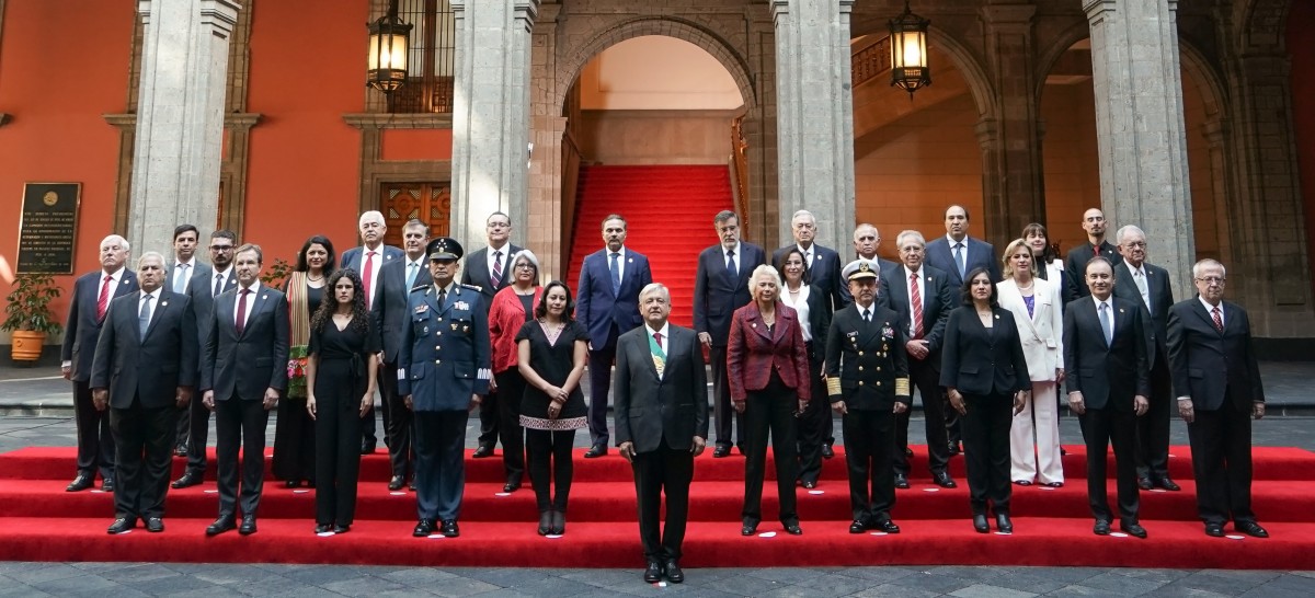 AMLO tomó protesta a su gabinete legal y ampliado - ProgresoHoy