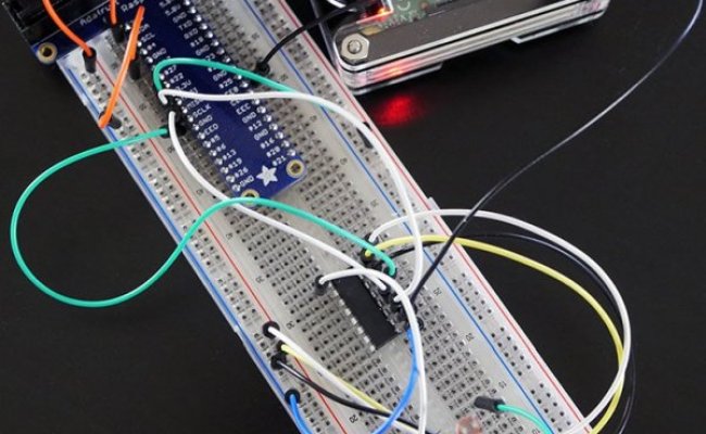 Raspberry Pi ADC: MCP3008 Analog To Digital Converter