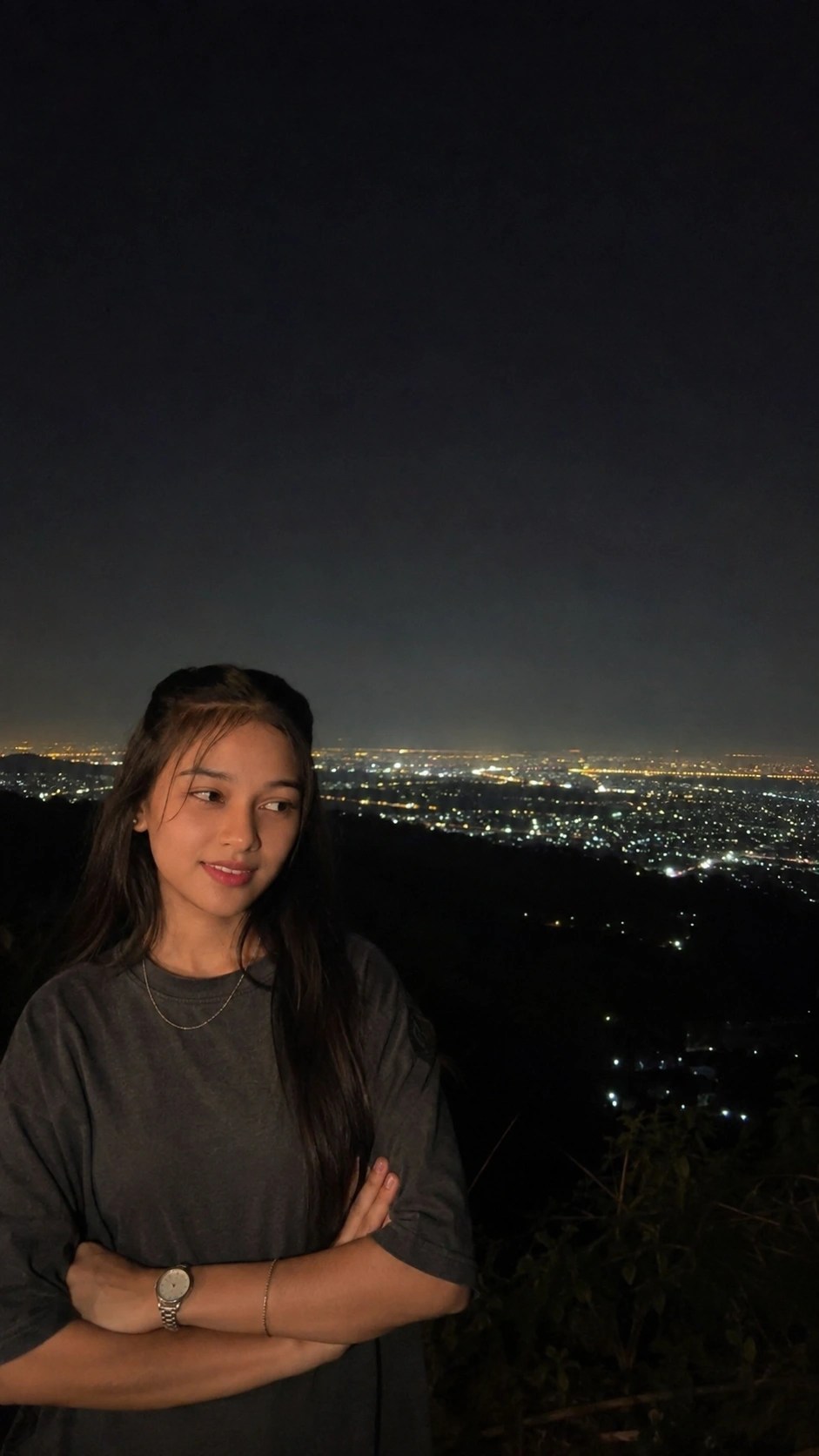 AI-generated prompt result for Candid Night City Overlook AI Portrait Prompt