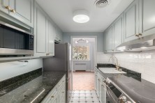 106-1949-Beach-Avenue-Web-09 106-1949-Beach-Avenue-Web-09