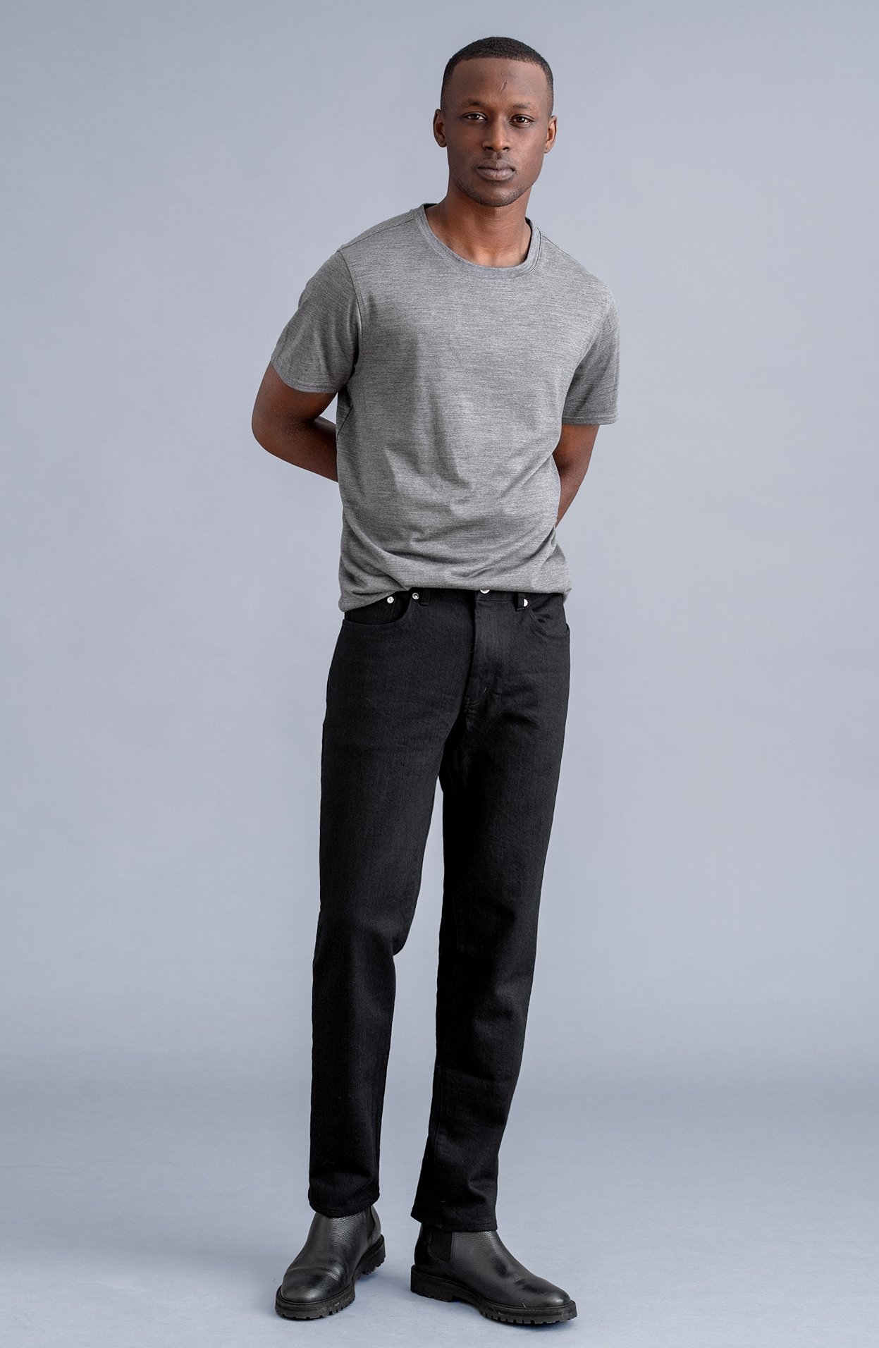 Men's business casual khaki, trench coat or cotton trousers, carefully ironed long sleeve . What's the difference between 5-pocket casual pants and other types of pants? - Proper Cloth