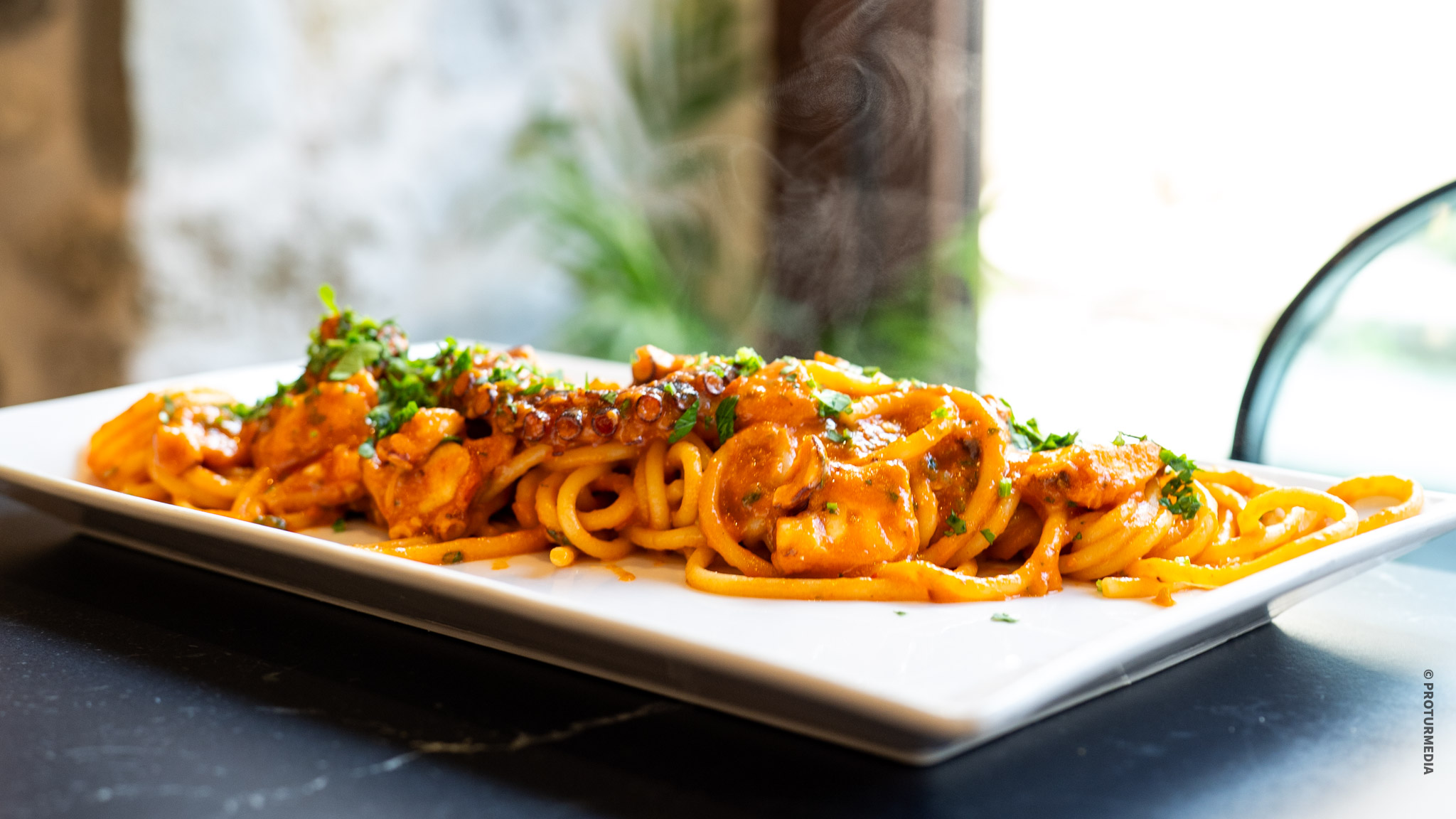 Piatto del Damì Restaurant di Marina di Gioiosa Ionica, fotografia realizzata da Protur Media
