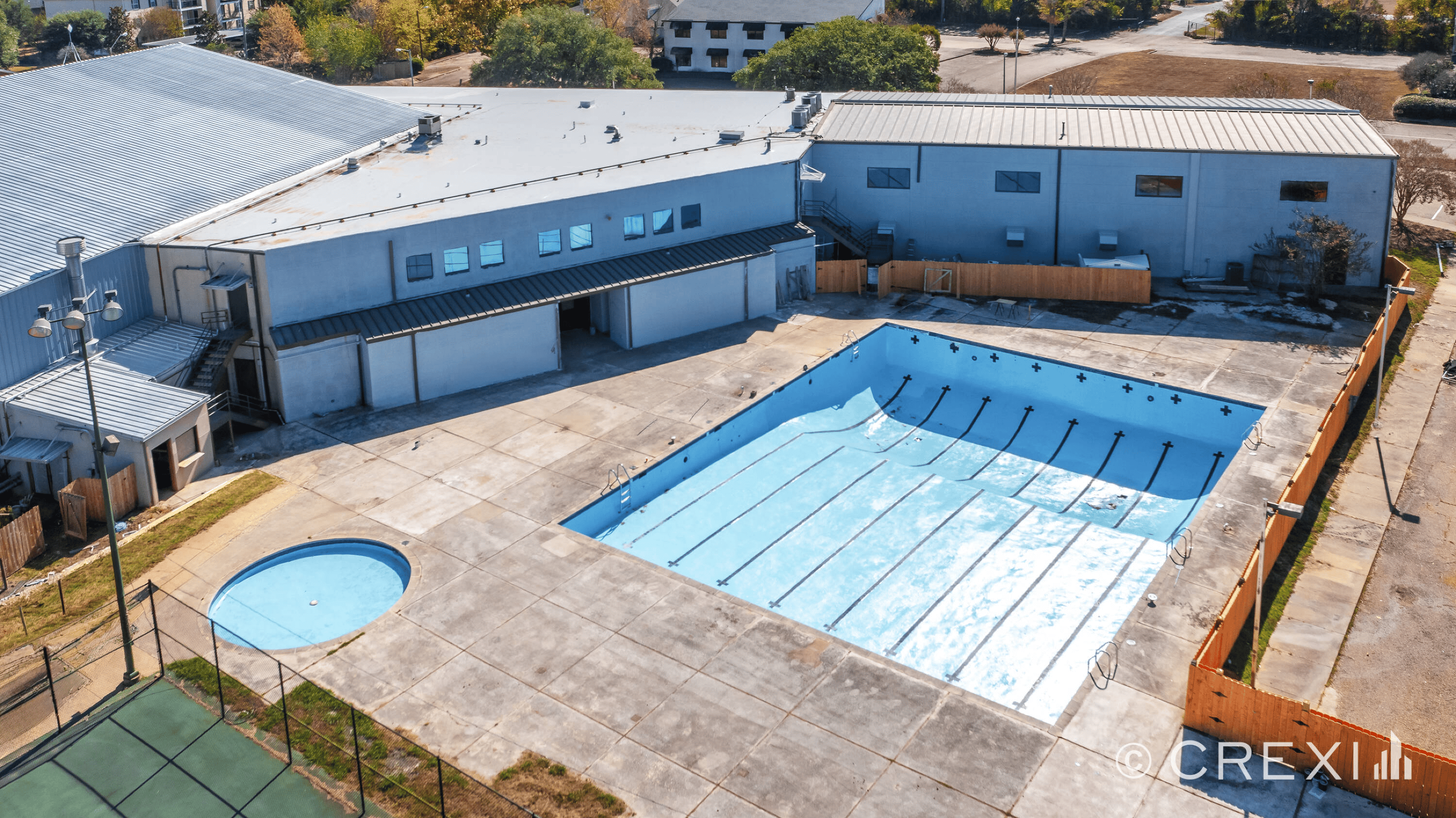 Exterior Pool