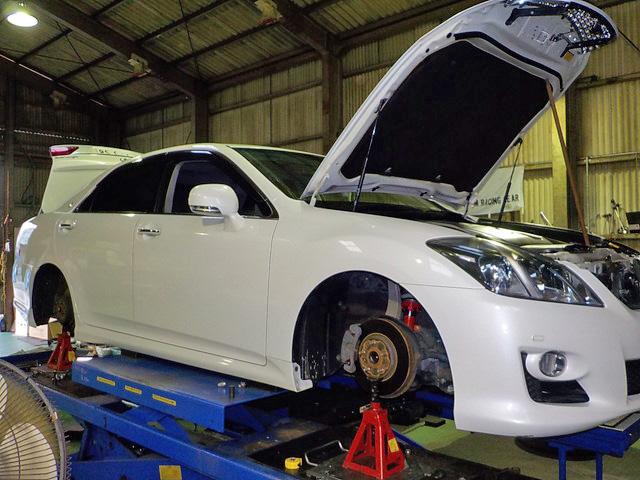 Grs0 クラウンのタナベ車高調交換 持ち込み取付専門プロショップ パーツショップ プロスパー