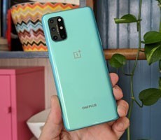 The OnePlus 8T Is A Smoking Hot Deal At $549 With This One Day Sale Event