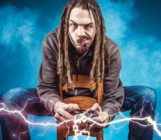 Even Last-Gen PS4 And Xbox One Consoles Are Out Of Stock As Supply Crunch Lingers