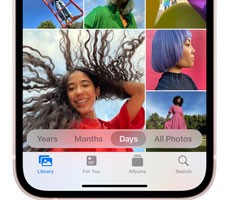 This Widespread iOS 15 Messages Bug Permanently Deletes Your Saved iPhone Photos