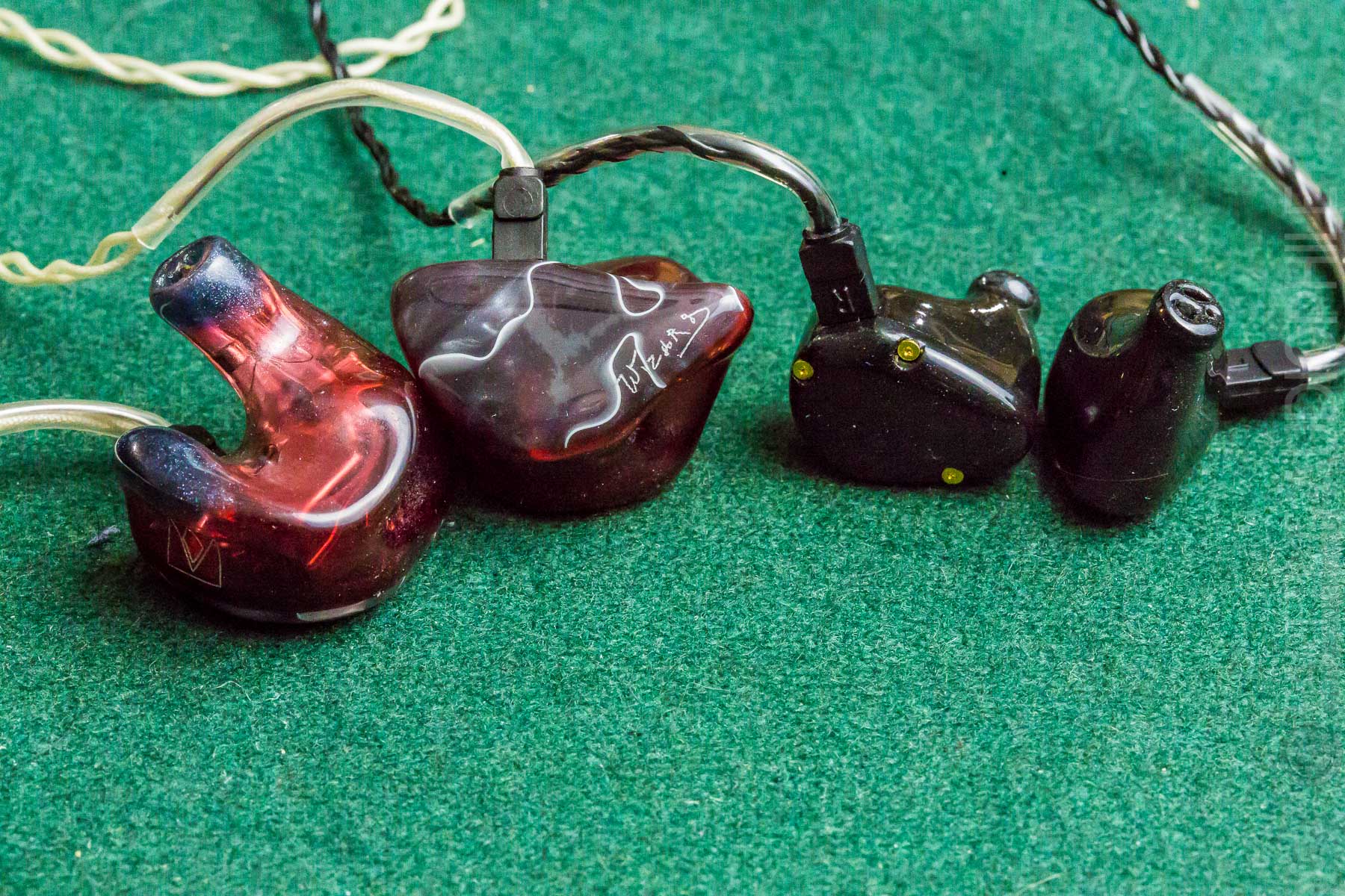 Noble Audio Kaiser10 カスタムIEM Noble Audio Kaiser 10 custom-fit in-ear monitor - hi-fi+