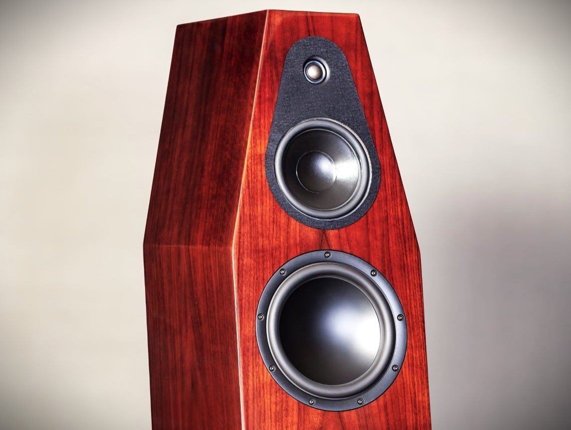 Qln Reference 9 Introduced at AXPONA | Announcements - pt.AUDIO
