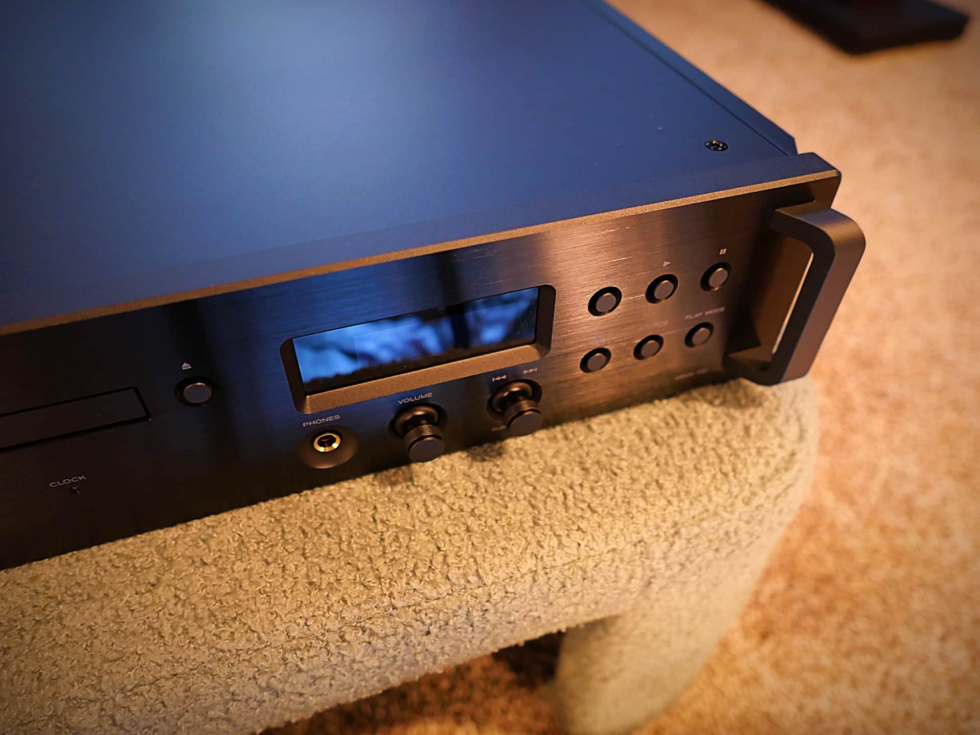 TEAC VDRS-701 CD Player | REVIEW - pt.AUDIO