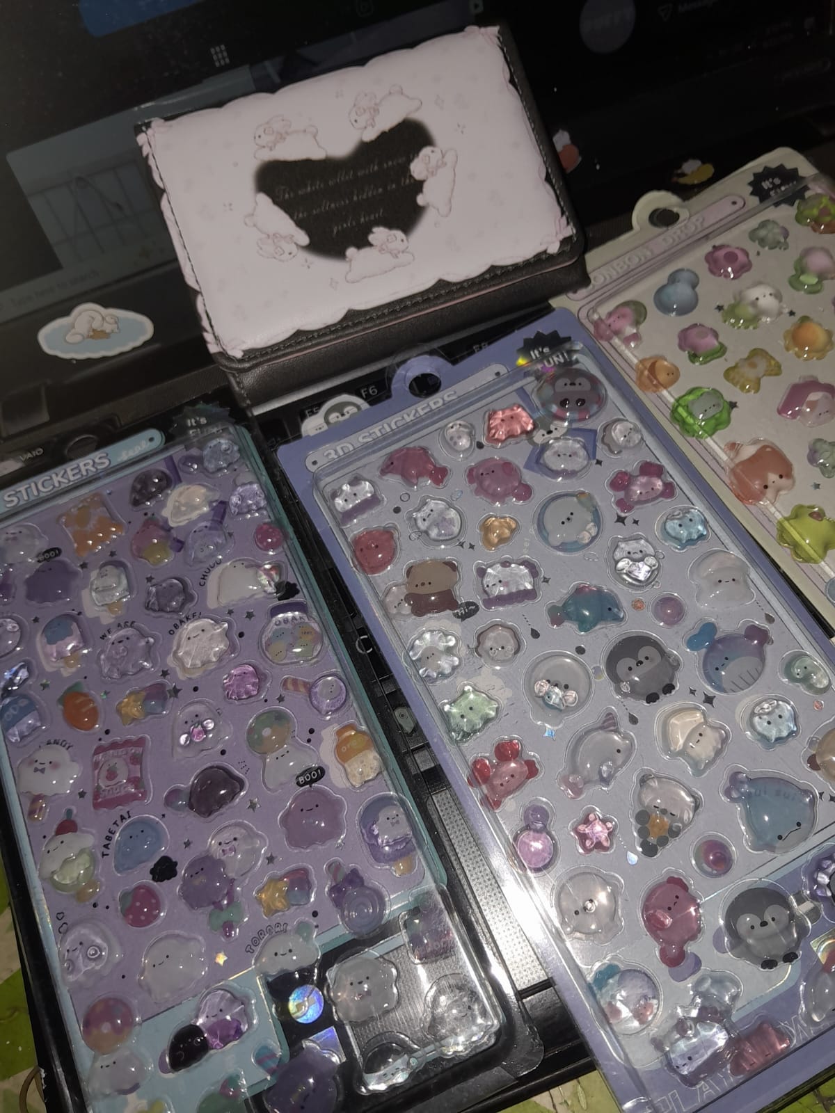 3D Stickers photo review