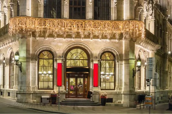 Cafés Literários e os Melhores Locais para Ler e Relaxar em Cidades do Mundo