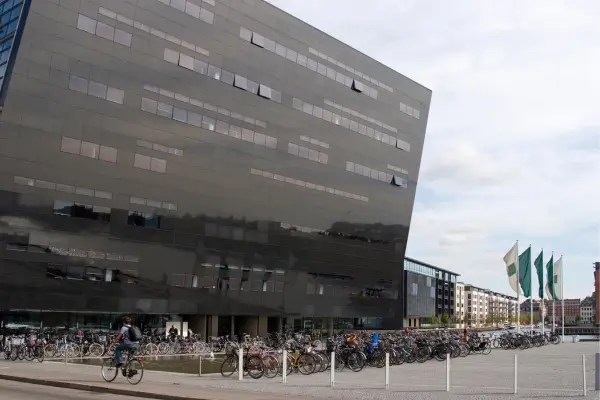 O Guia Completo para Visitar as Bibliotecas Mais Famosas e Icônicas do Mundo