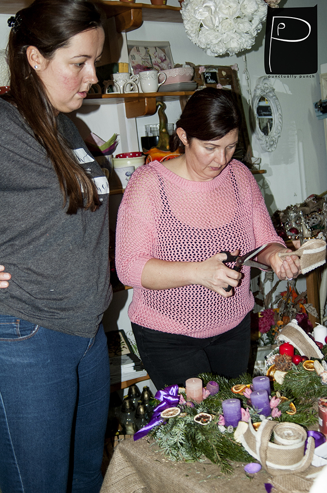 workshop_advent_wreath_punctually_punch_13
