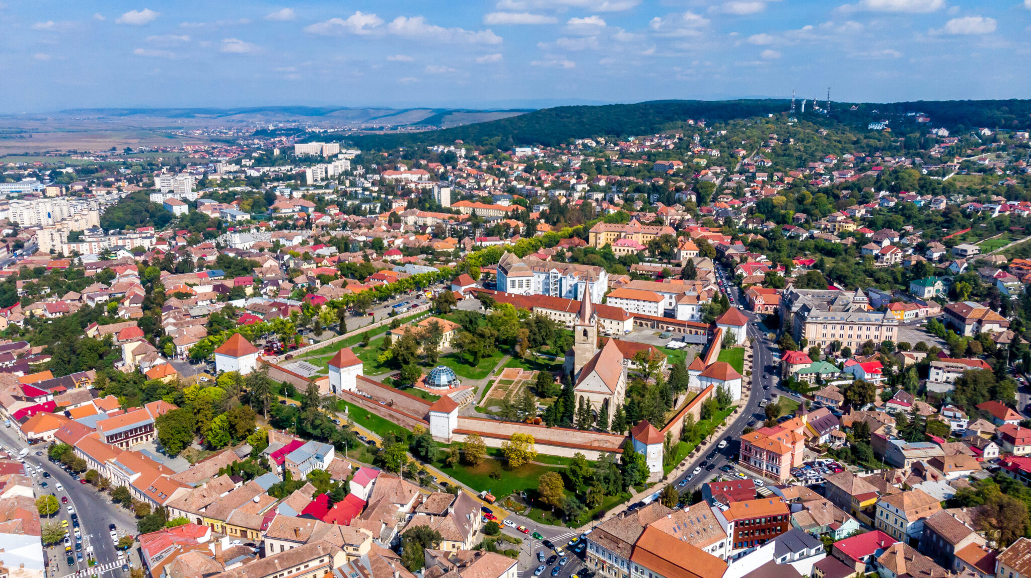 Târgu Mureș pe locul 16 în topul localităților care au atras turiști anul trecut. Câți au vizitat orașul