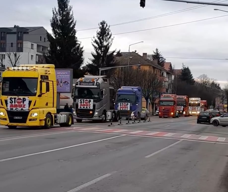 Intrarea spre strada 22 Decembrie a fost blocată temporar