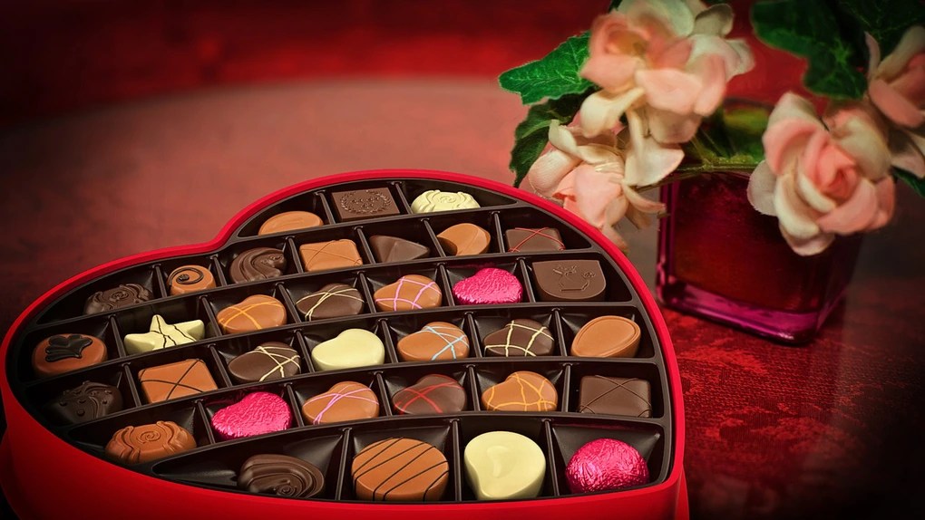 Atenție, când cumperi ciocolată, cosmetice și bijuterii de Valentine’s Day