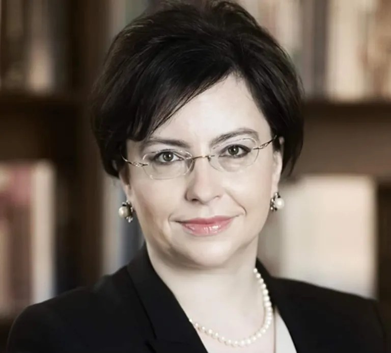 Punctul alb pentru avocata Crenguța Leaua, care a condus echipa câștigătoare a procesului pentru România cu Roșia Montană