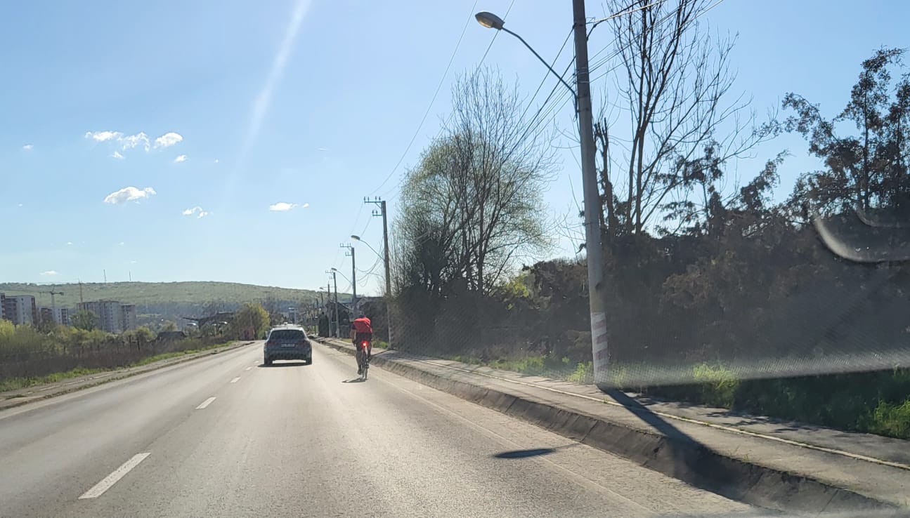 Punctul negru pentru bicicliștii care nu folosesc pistele dedicate nici atunci când acestea există