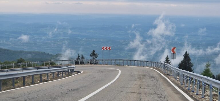 Transalpina, redeschisă circulației pe 1 iunie