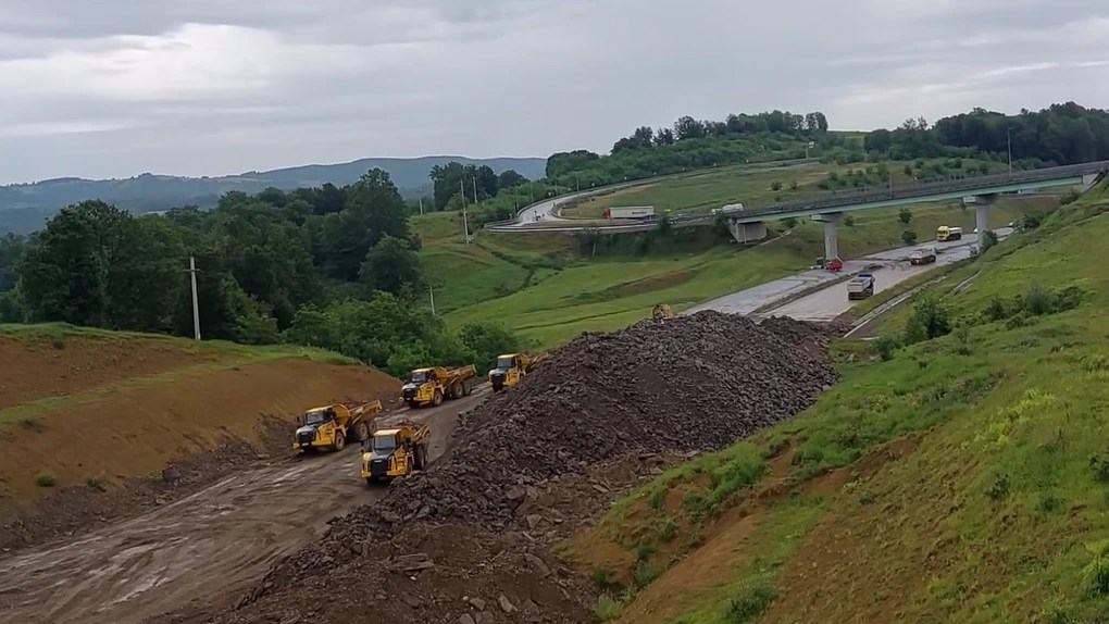 Autostrada Lugoj – Deva: În două săptămâni va fi depus proiectul tehnic completat, pentru tuneluri 
